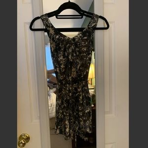 Sleeveless Grey Floral Blouse